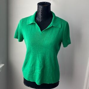 Cable & Gauge V-neck collar Top in Medium (US 8)
